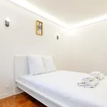 Séjour accueillant 3 chambres dans le 20ème